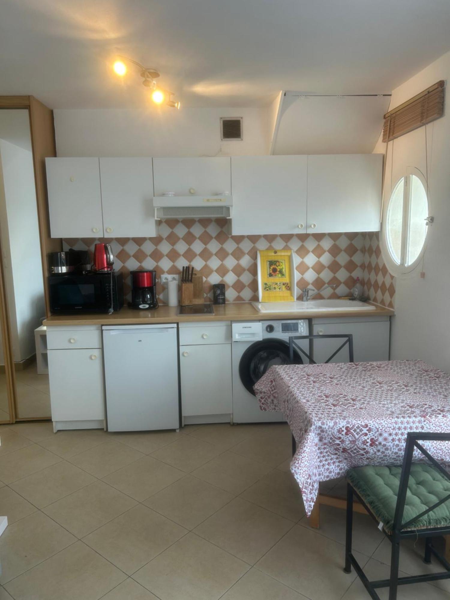 Appartement Centre Du Village Cassis Esterno foto