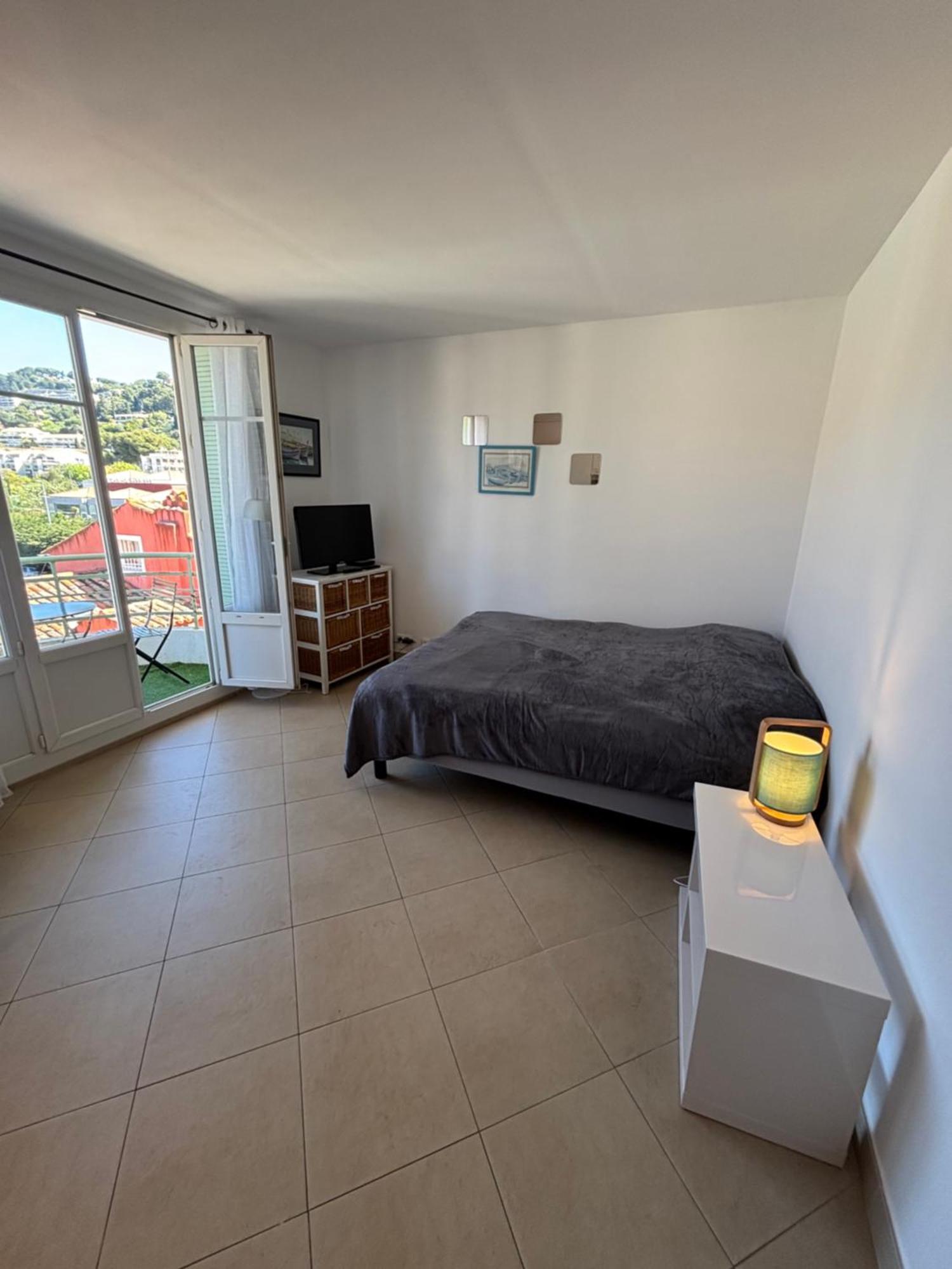 Appartement Centre Du Village Cassis Esterno foto